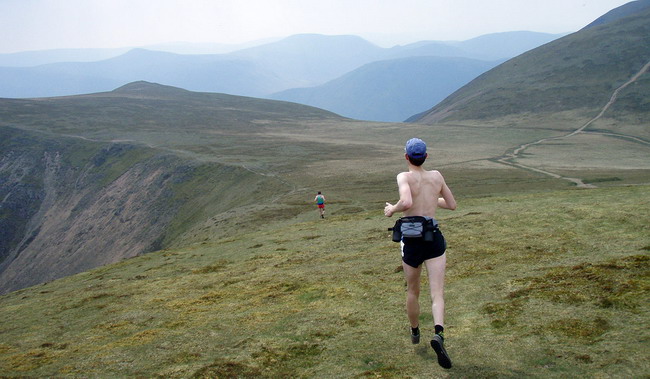 good running over Wandope Moss - photo: Rob