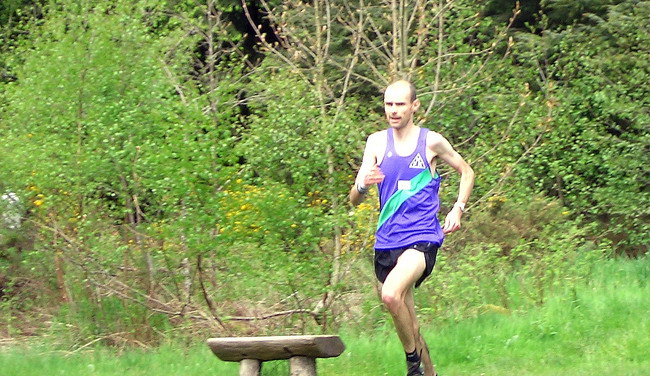 is Philip in a hurdle race?  - photo: courtesy of Philip Sanderson